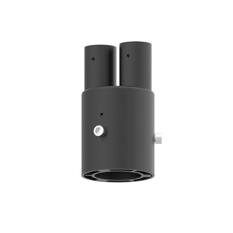 Adapter in Black