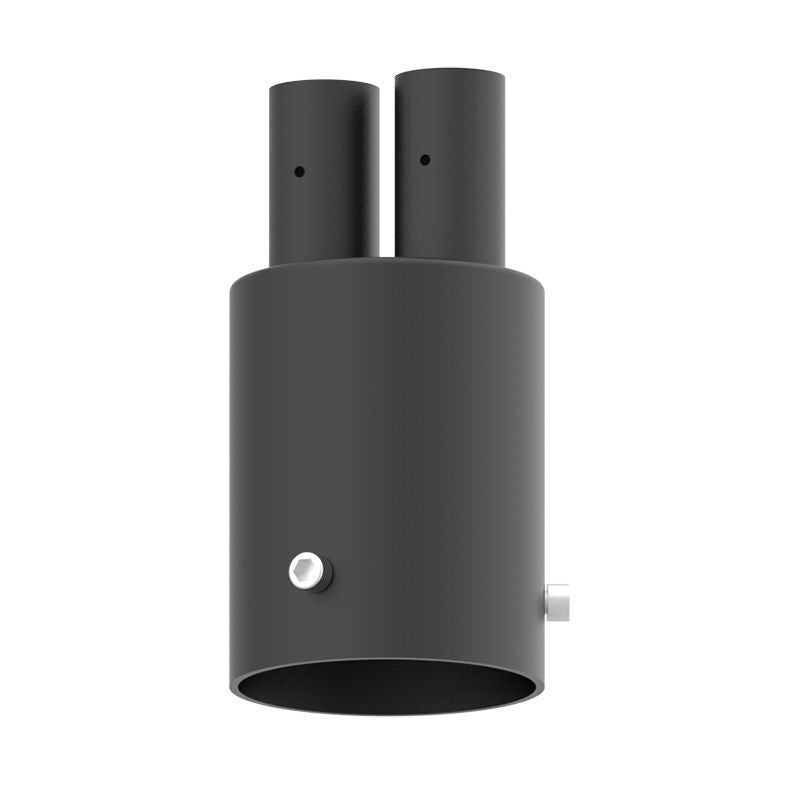Adapter in Black
