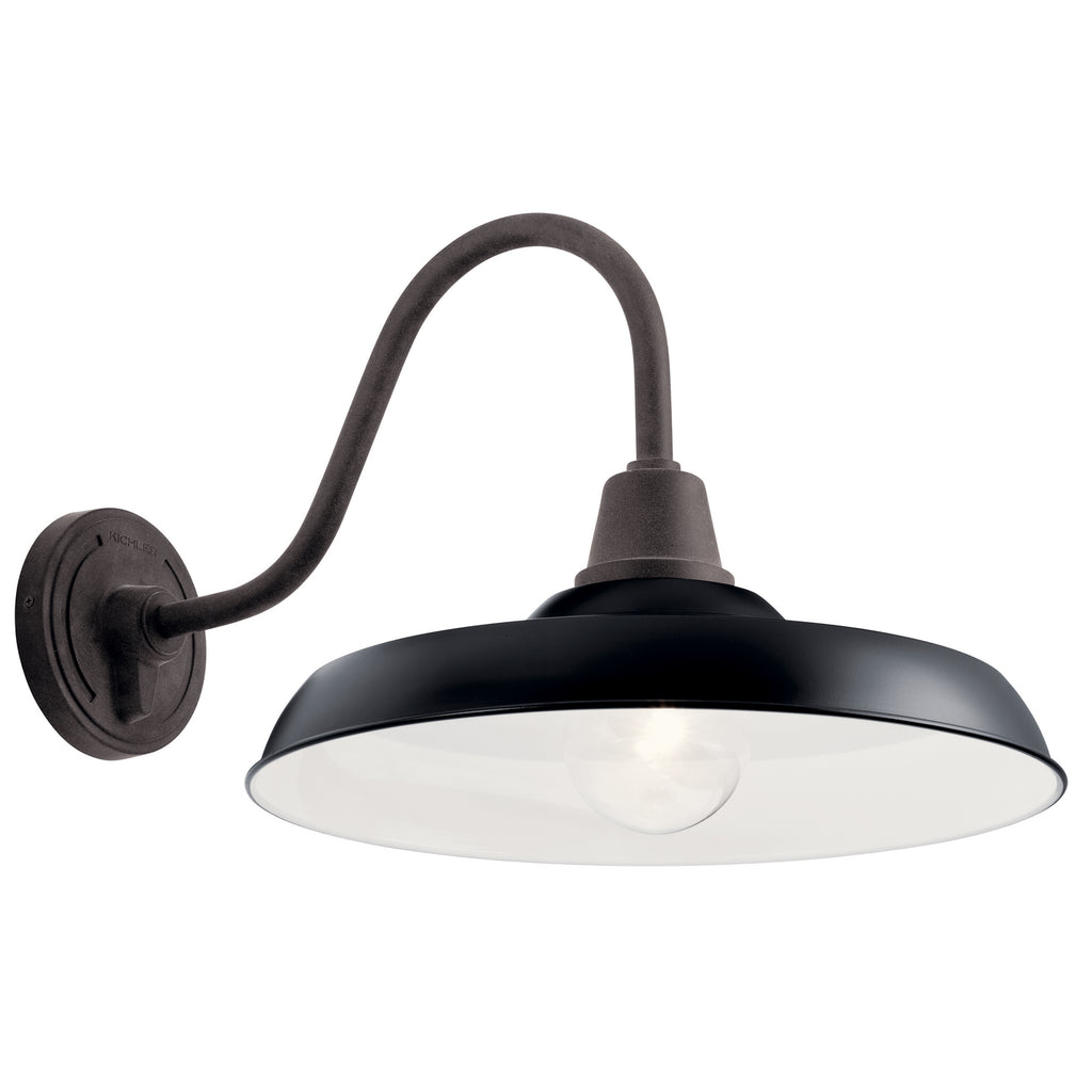 Pier One Light Outdoor Wall Mount in Black