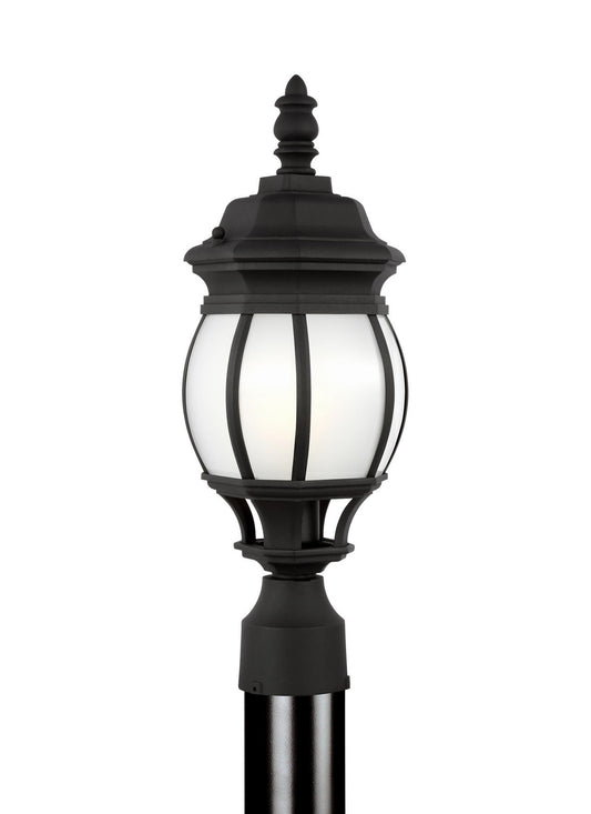 Wynfield One Light Outdoor Post Lantern in Black