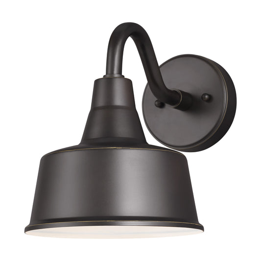 Barn Light LED Outdoor Wall Lantern in Antique Bronze