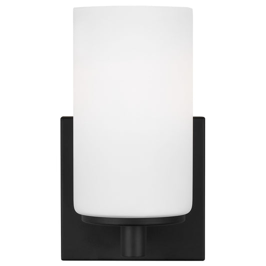 Hettinger One Light Wall / Bath Sconce in Midnight Black