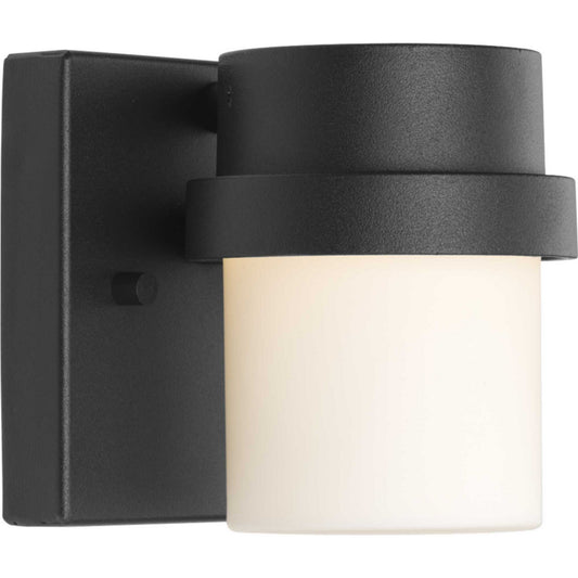 Z-1060 LED LED Wall Lantern in Black