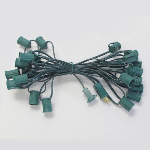 C9 String, 25ft, 12" spacing, green, 18AWG, SPT-1, end-to-en