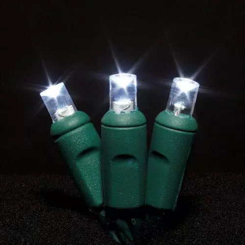LED 70LT Polka Dot, 4" spacing, 23.7', green cord, UL, cool
