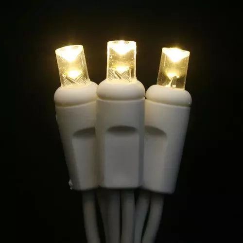 LED 70LT Polka Dot, 4" spacing, 23.7', WHITE cord, UL, warm