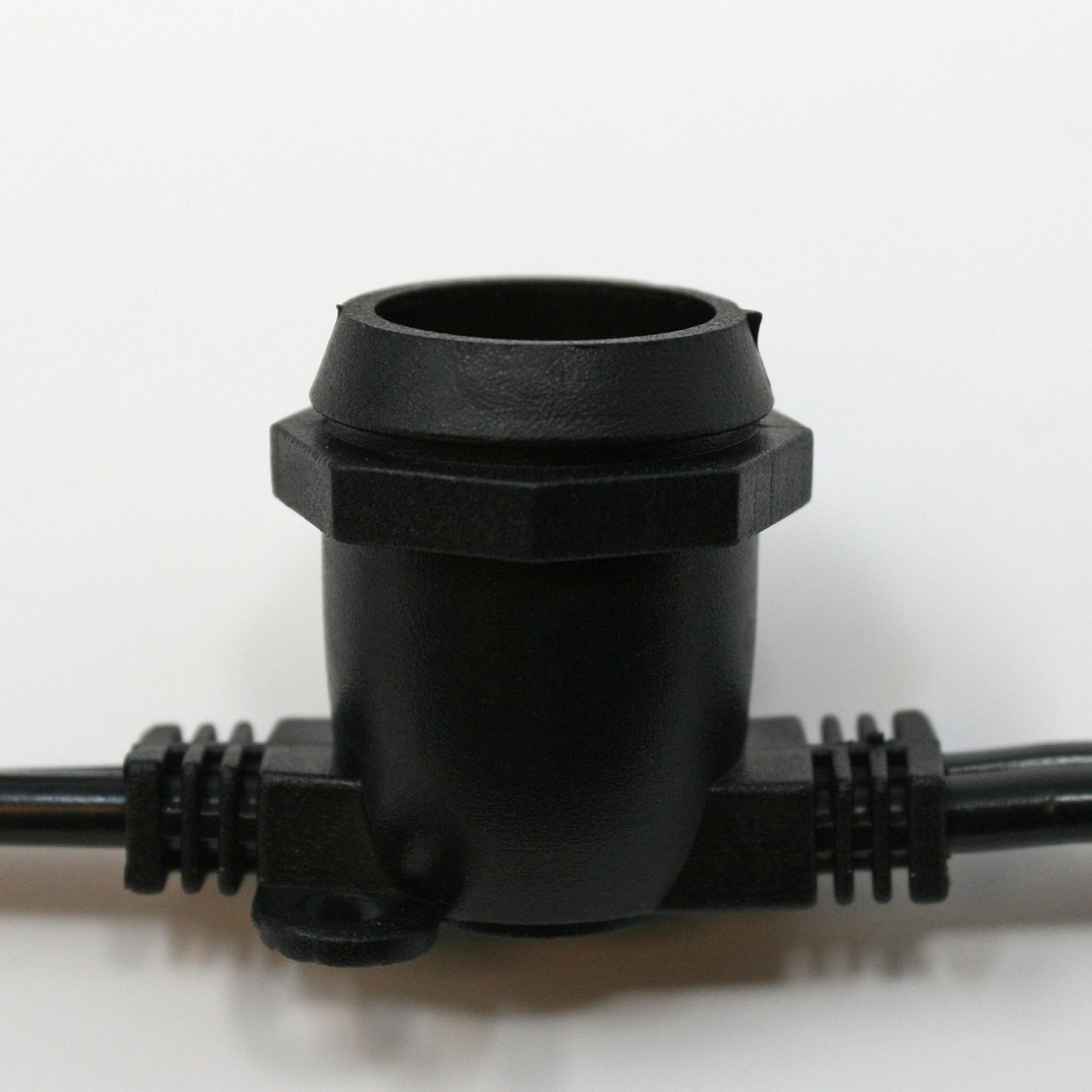 Sival Commercial-Grade Heavy-Duty Outdoor Bulk Spool, 330 ft, Candelabra Base (E12) - 330 Sockets, Black or White